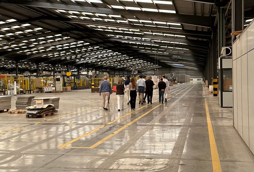 Visita a las fábricas productoras de la dirección de Azulejos Peña