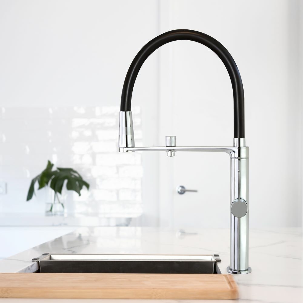 Acabado en aluminio de PureWater el grifo con Premio_Internacional de diseño y calidad