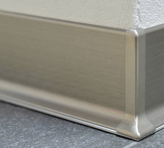 Rodapie Metalico Designbase Azulejos Pena Madrid
